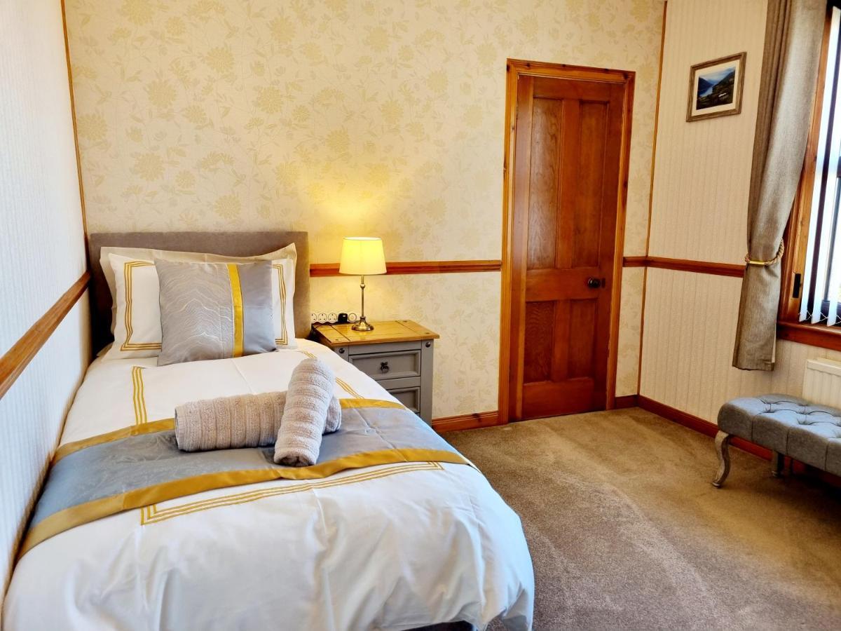 Inverness City 3 Bedroom House Free Parking Eksteriør bilde