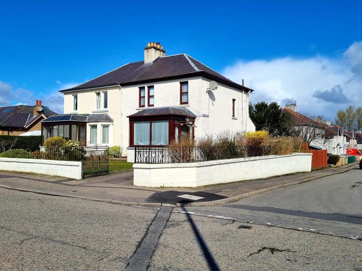 Inverness City 3 Bedroom House Free Parking Eksteriør bilde